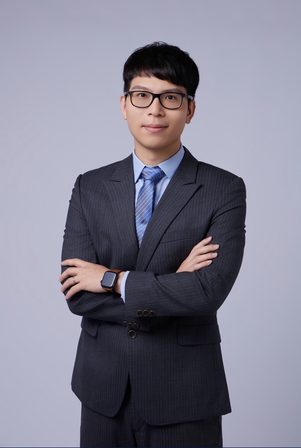 許峻為律師照片